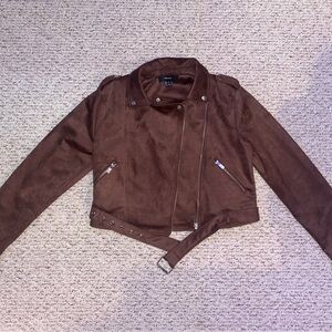 Trendy Brown Jacket With Buckle